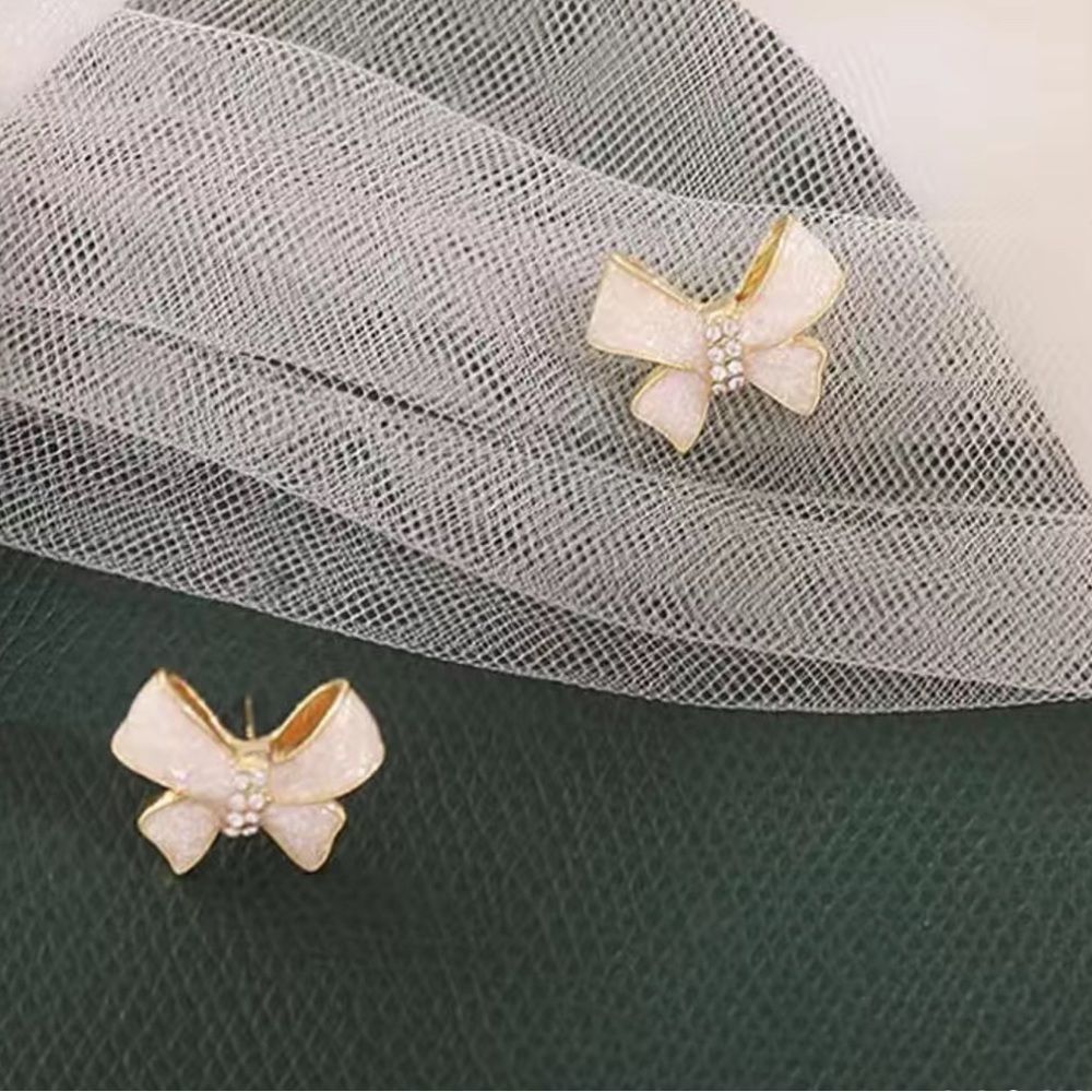 🎀Ivory Swirl Gold Tone Sparkly Bowknot Post Back Stud Earrings💝 - Picture 4 of 5